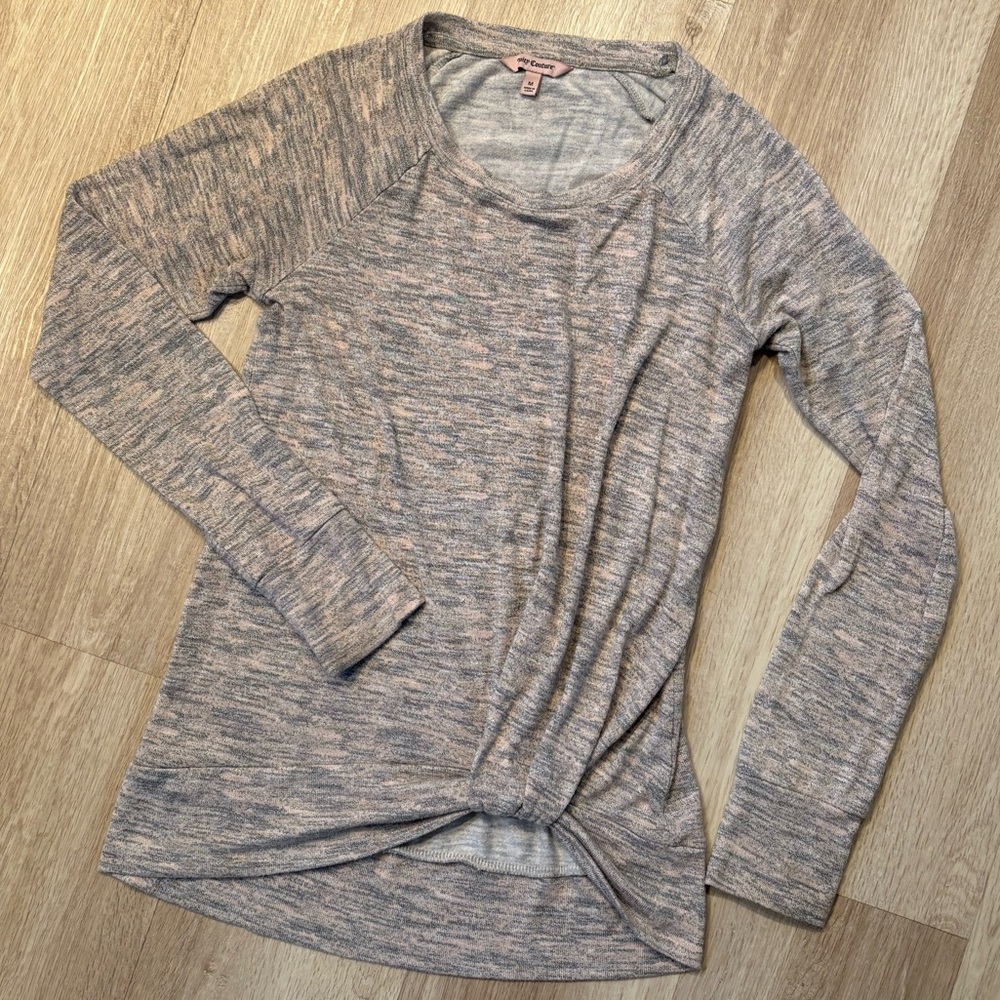 Juicy Couture light weight top